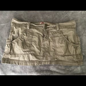 Cute mini skirt 90s